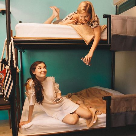 Spin Designer Hostel - Ел Нидо Екстериор снимка