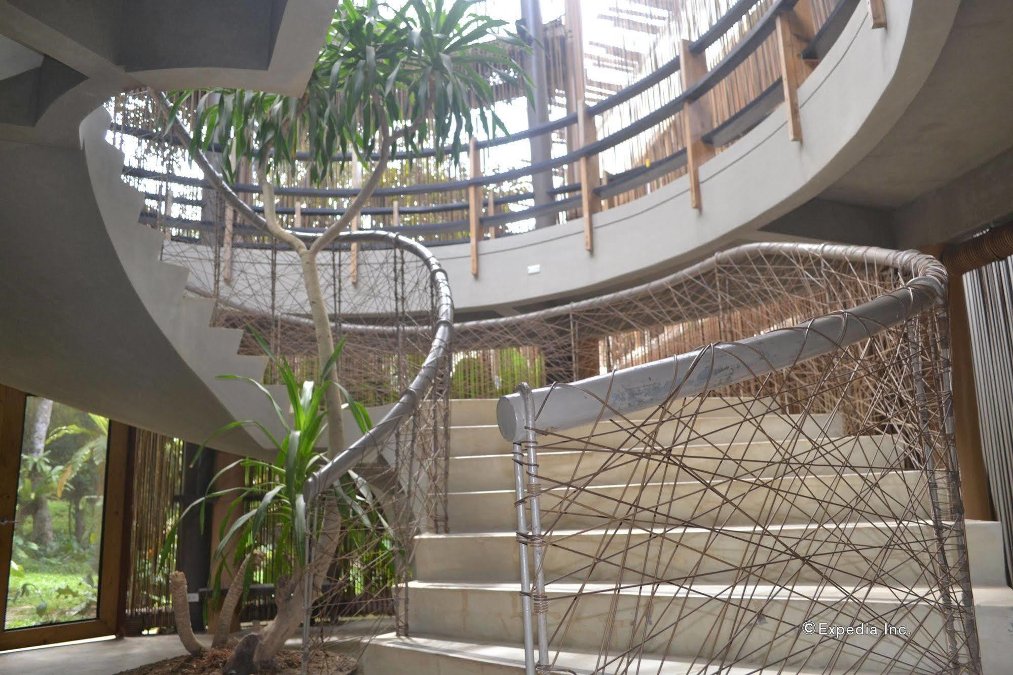 Spin Designer Hostel - Ел Нидо Екстериор снимка